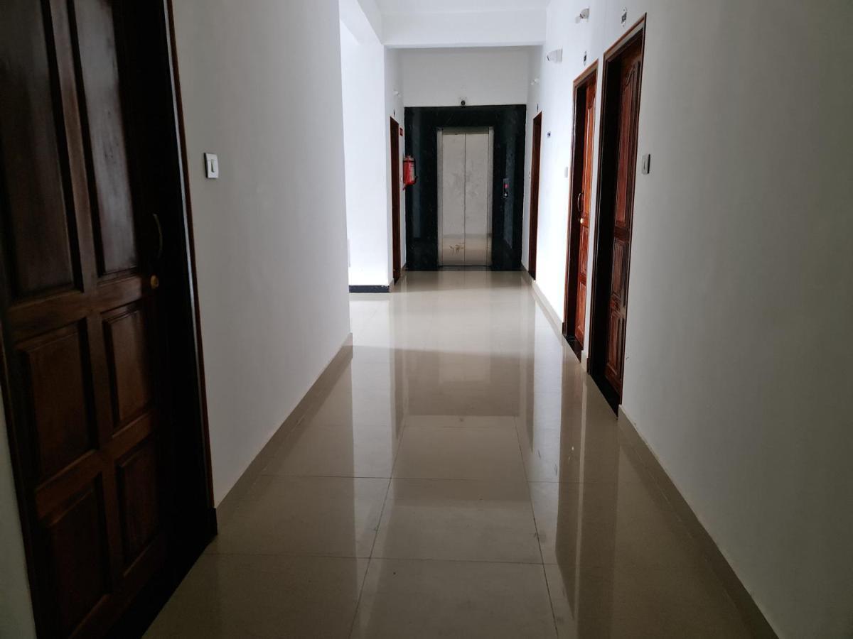 Hotel Blue Rays Bainduru ภายนอก รูปภาพ
